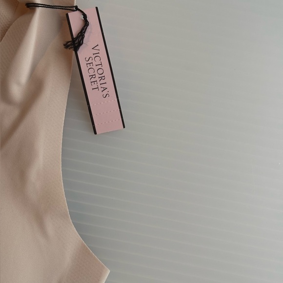 Victoria Secret Lounge Bra NWT - Picture 3 of 7